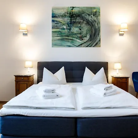 1912 Hotel 3*