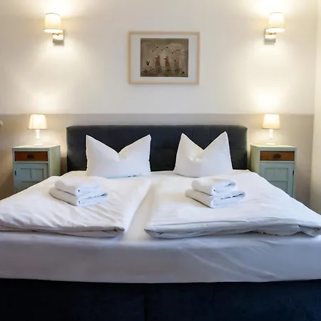 Hotel 1912 3*
