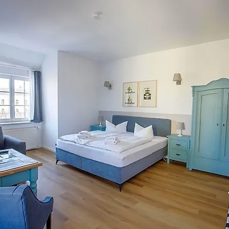 1912 Hotel 3*